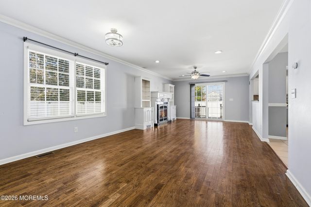 304 Pine Street, North Middletown, NJ 07748