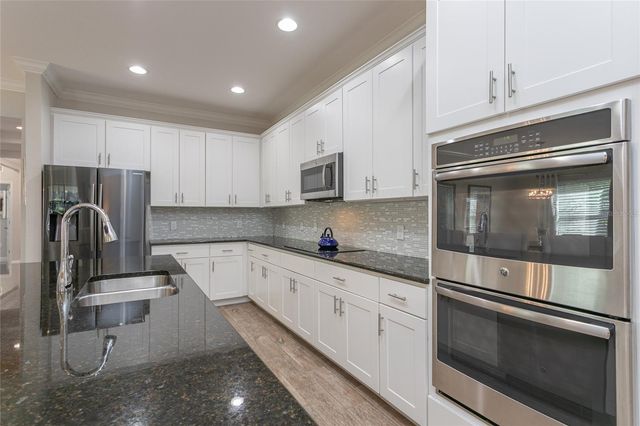 2140 LA PALMA AVENUE, Port Charlotte, FL 33953