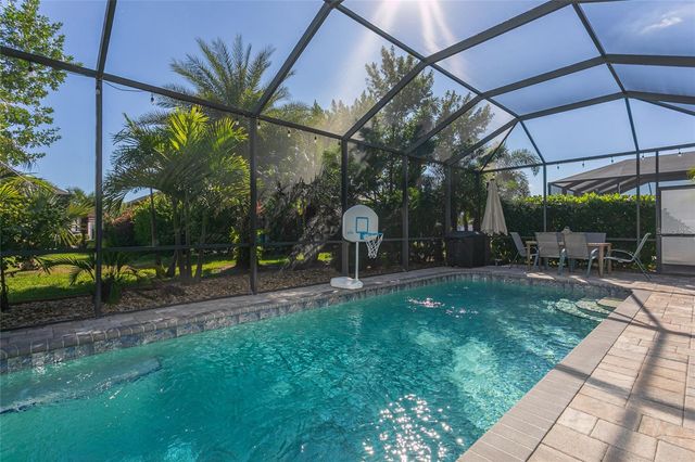 2140 LA PALMA AVENUE, Port Charlotte, FL 33953