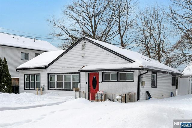 45 Howard Avenue, Rochelle Park, NJ 07662