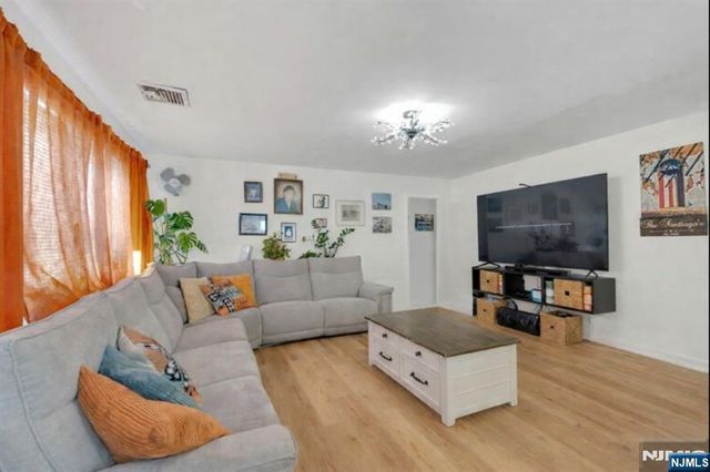 45 Howard Avenue, Rochelle Park, NJ 07662