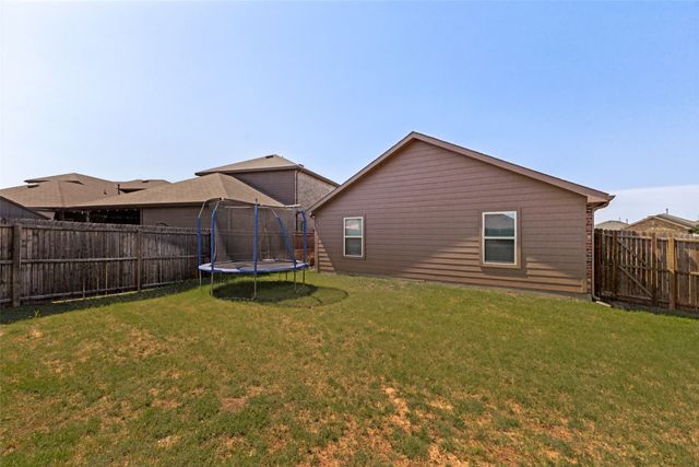2425 Russell Street, Crandall, TX 75114
