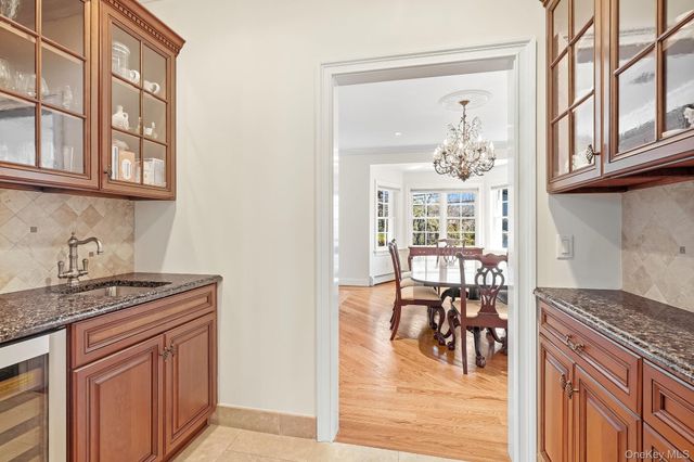 590 West Street, Harrison, NY 10528