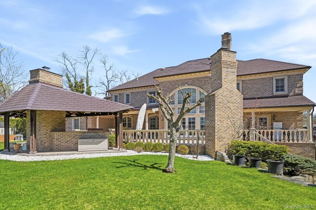 590 West Street, Harrison, NY 10528
