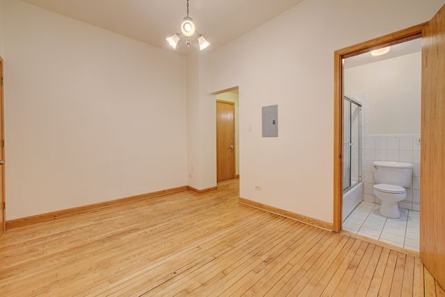 4518 N Sheridan Road 1E, Chicago, IL 60640