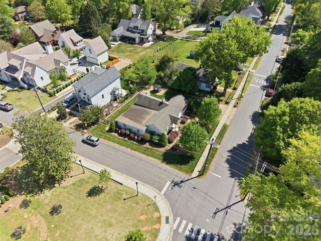 303 South Street, Davidson, NC 28036