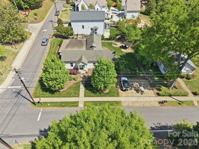 303 South Street, Davidson, NC 28036