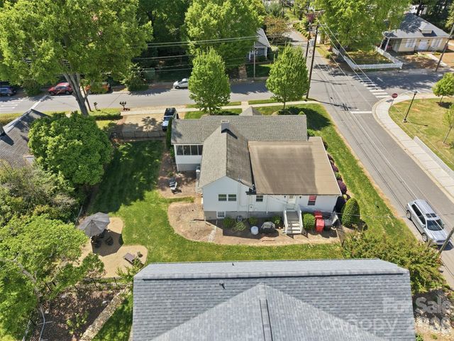 303 South Street, Davidson, NC 28036