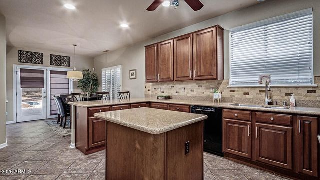 25832 N 67TH Lane, Peoria, AZ 85383