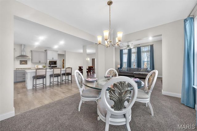 378 Valley Bluff Drive, Wentzville, MO 63385