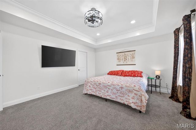 378 Valley Bluff Drive, Wentzville, MO 63385