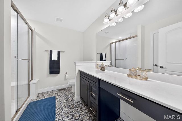 378 Valley Bluff Drive, Wentzville, MO 63385