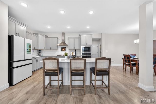 378 Valley Bluff Drive, Wentzville, MO 63385