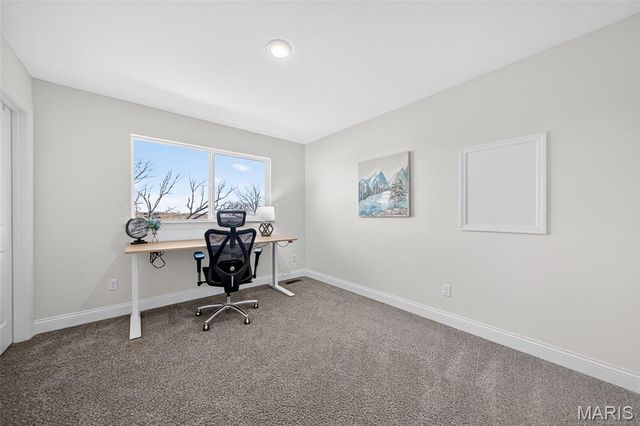 378 Valley Bluff Drive, Wentzville, MO 63385