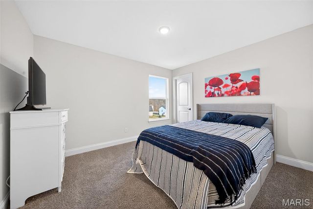 378 Valley Bluff Drive, Wentzville, MO 63385