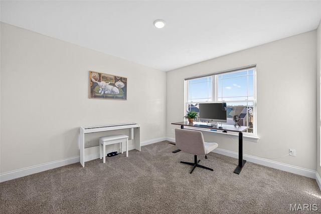 378 Valley Bluff Drive, Wentzville, MO 63385