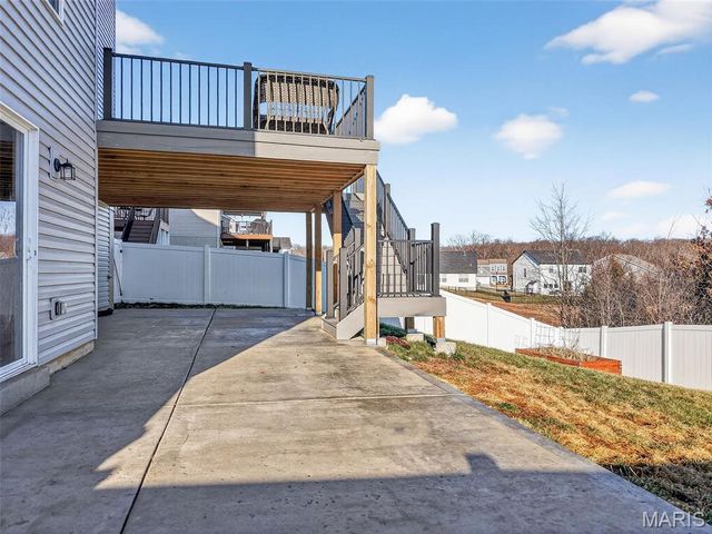 378 Valley Bluff Drive, Wentzville, MO 63385