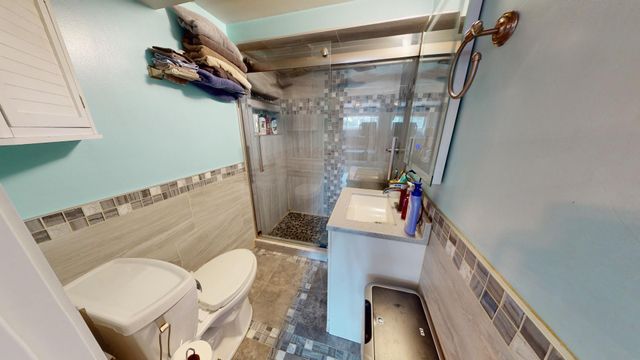 327 S 18th Street, Chesterton, IN 46304