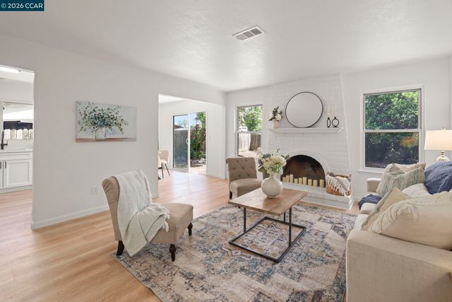 2121 Apricot Court, Pittsburg, CA 94565