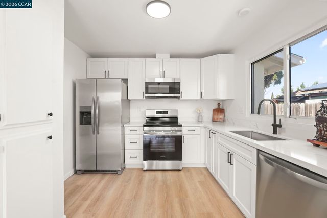 2121 Apricot Court, Pittsburg, CA 94565