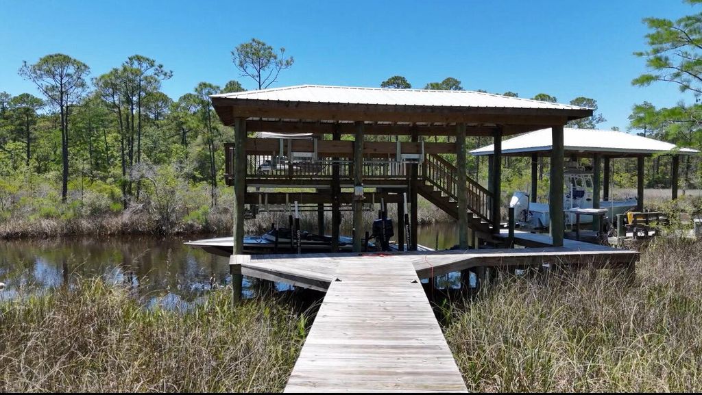 233 Maddox Street, Santa Rosa Beach, FL 32459