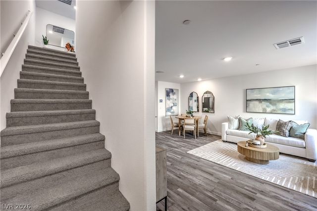 9674 Horseshoe Canyon Street, Las Vegas, NV 89178