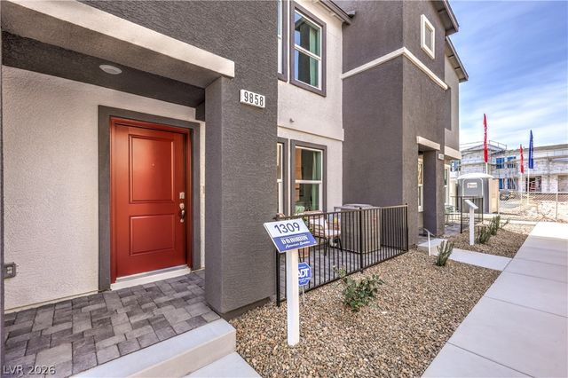 9674 Horseshoe Canyon Street, Las Vegas, NV 89178