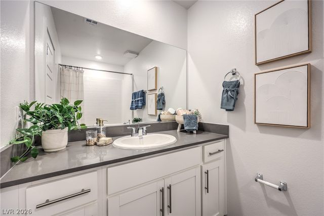 9674 Horseshoe Canyon Street, Las Vegas, NV 89178