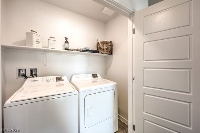 9674 Horseshoe Canyon Street, Las Vegas, NV 89178