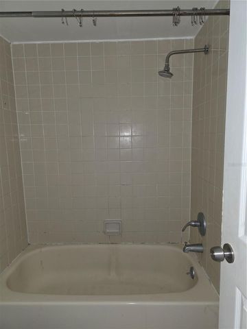 2219 CARIBBEAN DRIVE S 27, Kissimmee, FL 34741