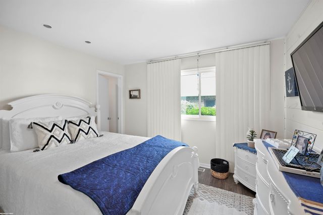 1715 River Road 55, Saint Clair, MI 48079