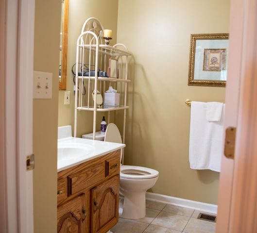 263 Browning Loop, Pineville, KY 40977