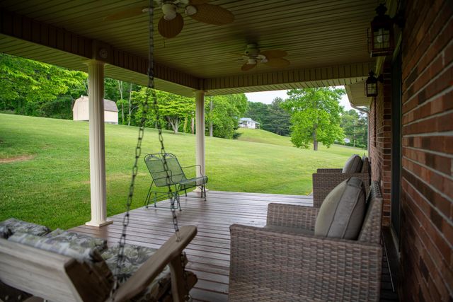 263 Browning Loop, Pineville, KY 40977