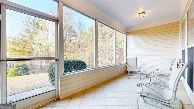 933 Santa Anita Drive, Woodstock, GA 30189