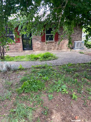 1400 Pickering DR Drive, Little Rock, AR 72211