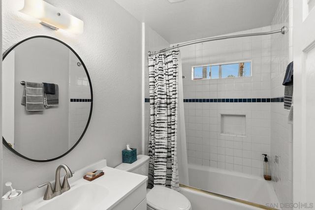 3103 Madera, Carlsbad, CA 92009