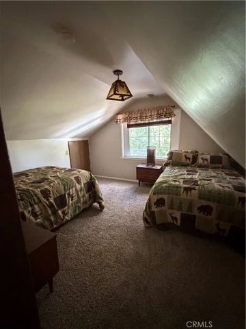 31858 Hollow Way, Running Springs, CA 92382