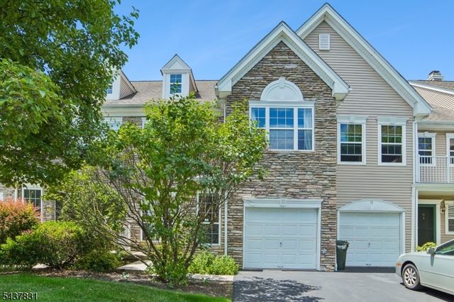 13 Battalion Dr, Bernards Twp., NJ 07920