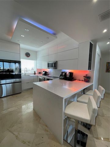 601 NE 36th St 2407, Miami, FL 33137