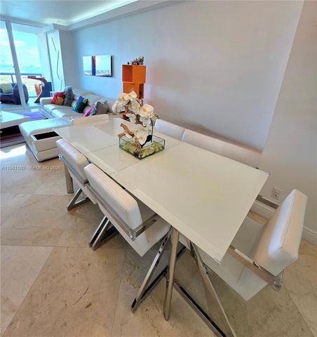 601 NE 36th St 2407, Miami, FL 33137