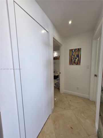 601 NE 36th St 2407, Miami, FL 33137