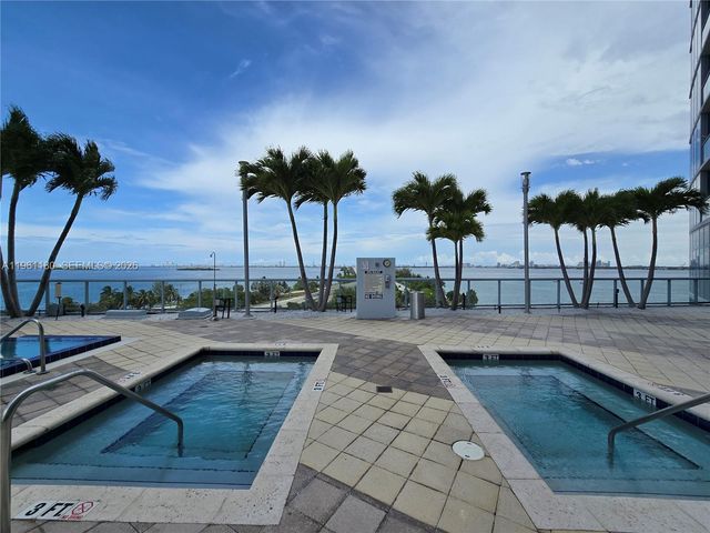 601 NE 36th St 2407, Miami, FL 33137