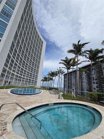 601 NE 36th St 2407, Miami, FL 33137