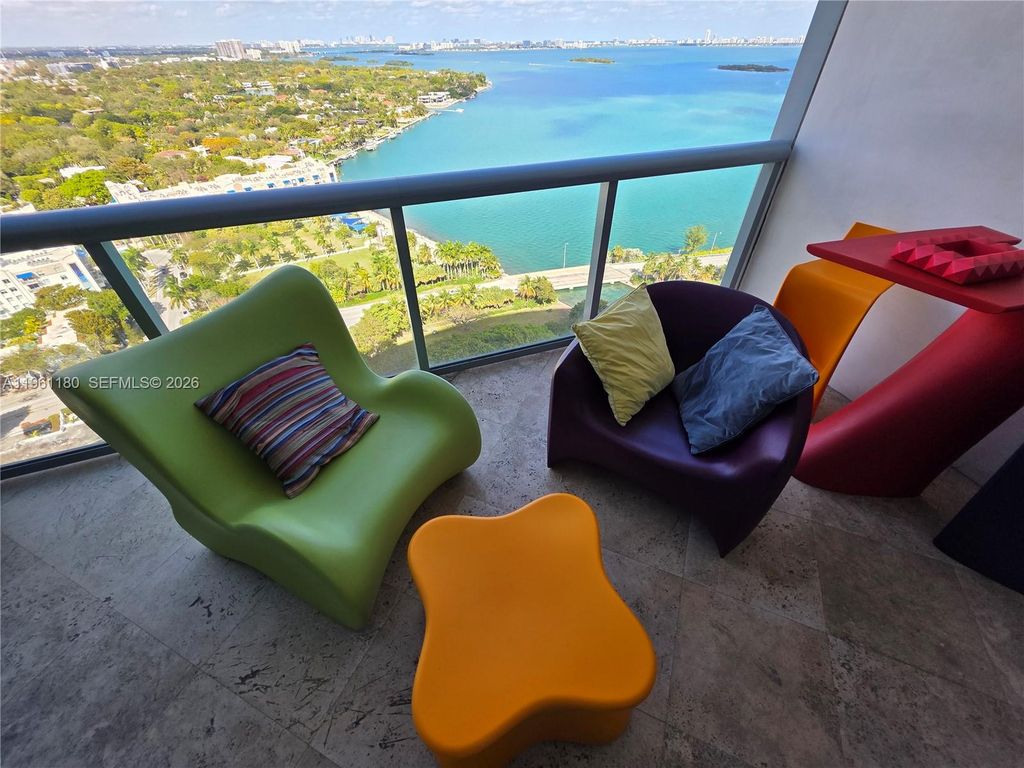 601 NE 36th St 2407, Miami, FL 33137