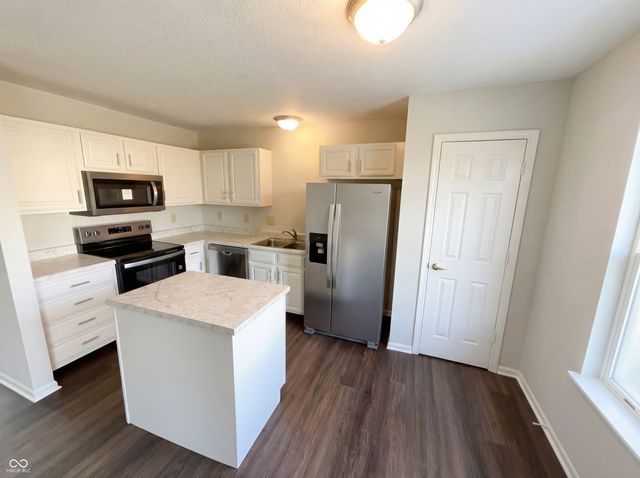 10035 Plantana Boulevard, Fishers, IN 46038