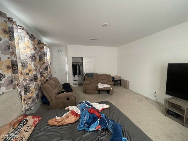 4363 Latitude Valley Court, North Las Vegas, NV 89084