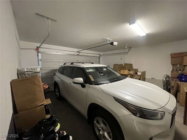 4363 Latitude Valley Court, North Las Vegas, NV 89084