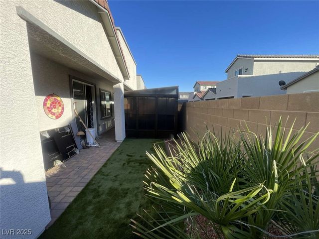 4363 Latitude Valley Court, North Las Vegas, NV 89084