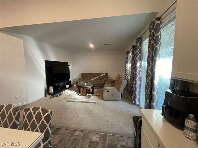 4363 Latitude Valley Court, North Las Vegas, NV 89084