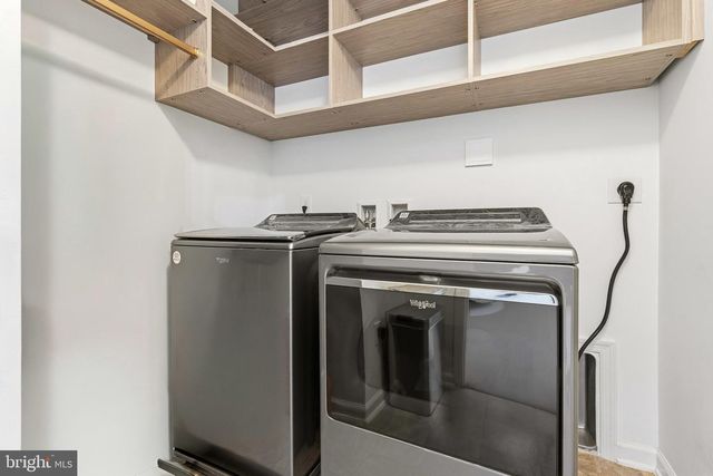 5902 FORUM SQ, Frederick, MD 21703